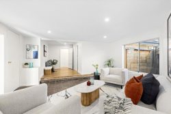8 Edro Ct, Bundoora VIC 3083, Australia
