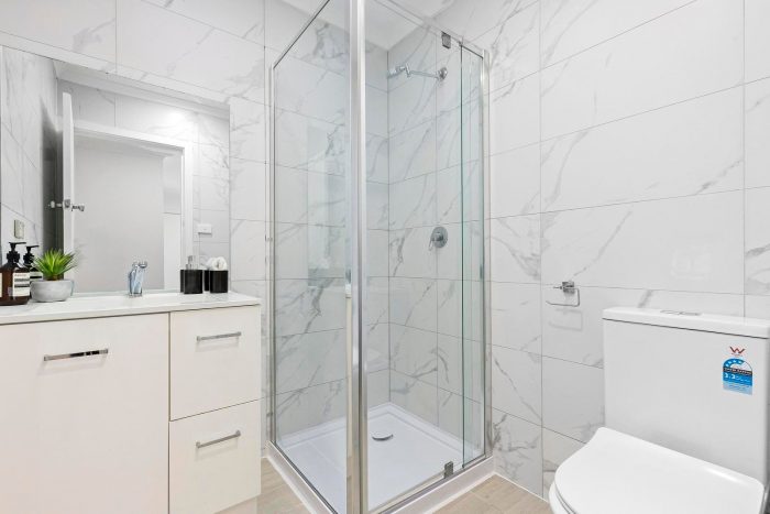 8 Edro Ct, Bundoora VIC 3083, Australia