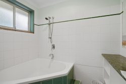 40 Elbrook Dr, Rankin Park NSW 2287, Australia