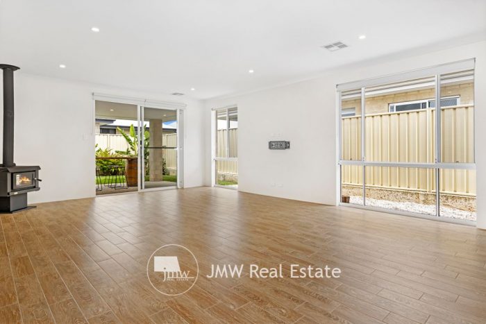 14 Metropolitan Wy, Dunsborough WA 6281, Australia