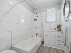 4 Flakemore Rd, Franklin TAS 7113, Australia