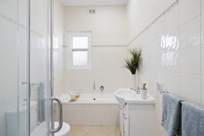 5 Gazeby St, Glandore SA 5037, Australia