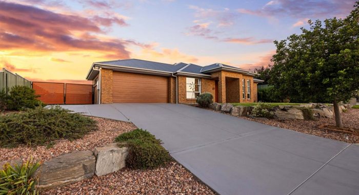 28 George Angas Dr, Greenock SA 5360, Australia