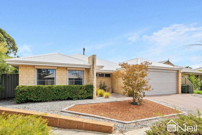 34 Halliday Rd, Byford WA 6122, Australia