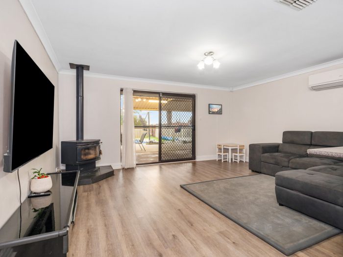 13 Hampden St, South Kalgoorlie WA 6430, Australia