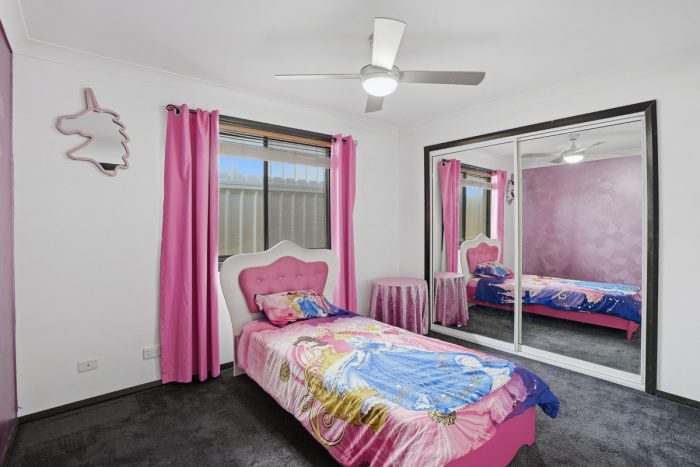 27 Hanover Rd, Cameron Park NSW 2285, Australia