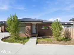 Unit 2/6 Highgrove Rd, Rokeby TAS 7019, Australia