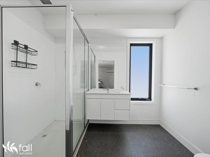 Unit 2/6 Highgrove Rd, Rokeby TAS 7019, Australia