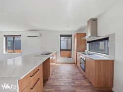 Unit 2/6 Highgrove Rd, Rokeby TAS 7019, Australia