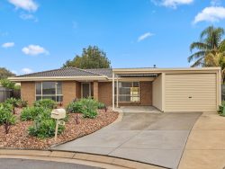 15 Joseph Way, Woodcroft SA 5162, Australia