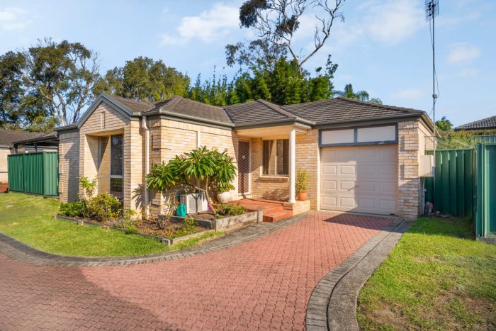 14 Pollock Ave, Kariong NSW 2250, Australia