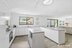 12 Larmer Cl, Broulee NSW 2537, Australia