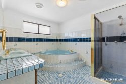 12 Larmer Cl, Broulee NSW 2537, Australia