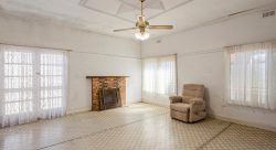 37 Mansfield Rd, Euroa VIC 3666, Australia