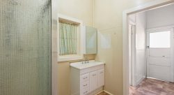 37 Mansfield Rd, Euroa VIC 3666, Australia