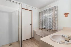 9 Newstead Way, Wantirna South VIC 3152, Australia