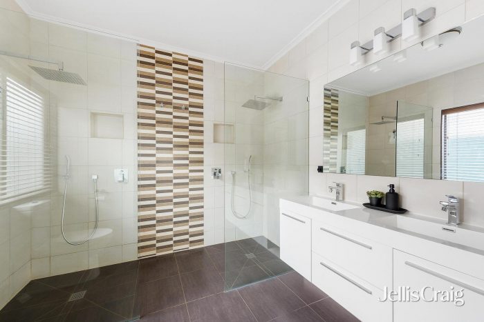 976 North Rd, Bentleigh East VIC 3165, Australia