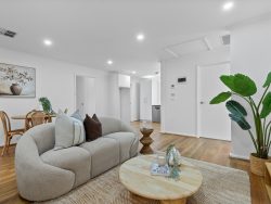 35 Parramatta Dr, Morphett Vale SA 5162, Australia