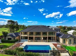 38 Portrush Cres, Luddenham NSW 2745, Australia