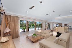38 Portrush Cres, Luddenham NSW 2745, Australia