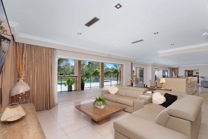 38 Portrush Cres, Luddenham NSW 2745, Australia