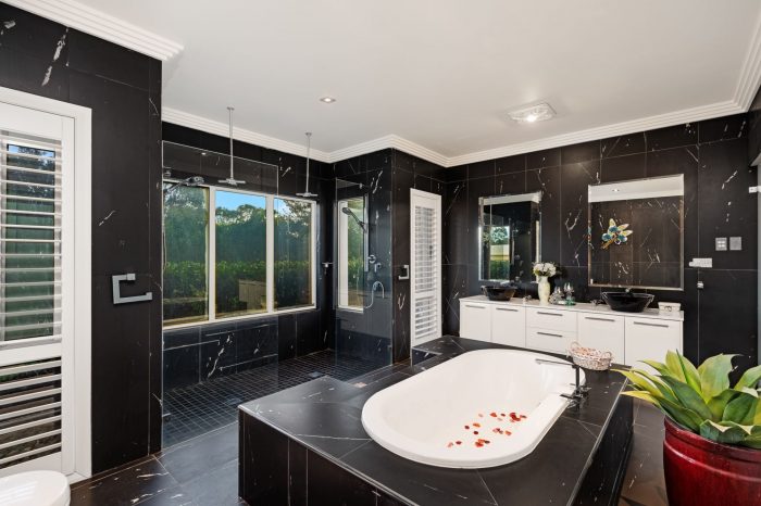 38 Portrush Cres, Luddenham NSW 2745, Australia