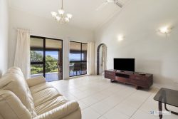 25 McAllisters Rd, Bilambil Heights NSW 2486, Australia