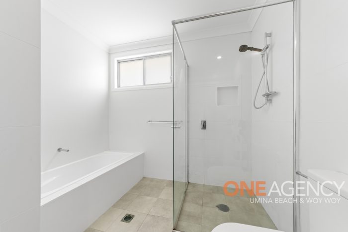 Unit 2/72 Railway St, Woy Woy NSW 2256, Australia