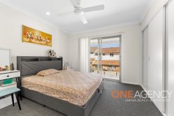 Unit 2/72 Railway St, Woy Woy NSW 2256, Australia