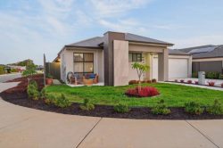 1 Raphoe Lp, Bullsbrook WA 6084, Australia