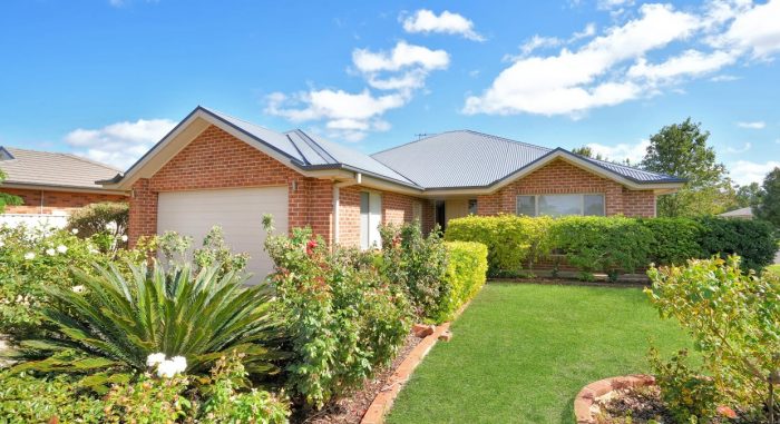 6 Russell St, Griffith NSW 2680, Australia
