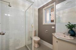 28 Sabella Pl, Noarlunga Downs SA 5168, Australia