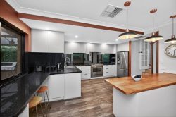 30 Northwood Way, Kallaroo WA 6025, Australia