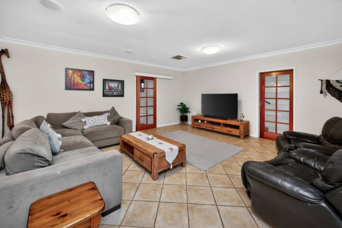 30 Northwood Way, Kallaroo WA 6025, Australia