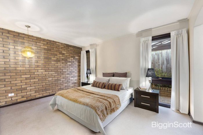 24 Stableford Ave, Glen Waverley VIC 3150, Australia