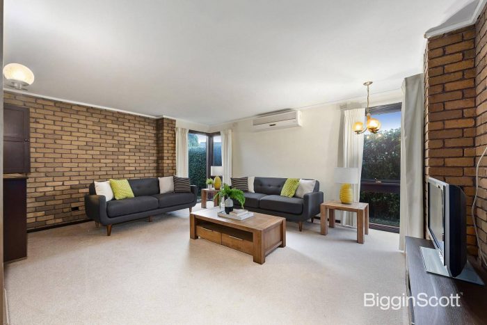 24 Stableford Ave, Glen Waverley VIC 3150, Australia