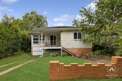 19 Stella St, Holland Park QLD 4121, Australia