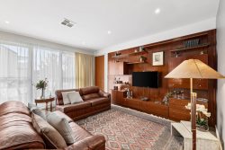 Unit 4/48 Albert St, Daylesford VIC 3460, Australia