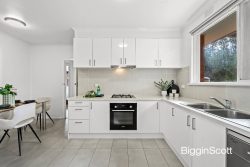 1 Tamarisk Ave, Glen Waverley VIC 3150, Australia