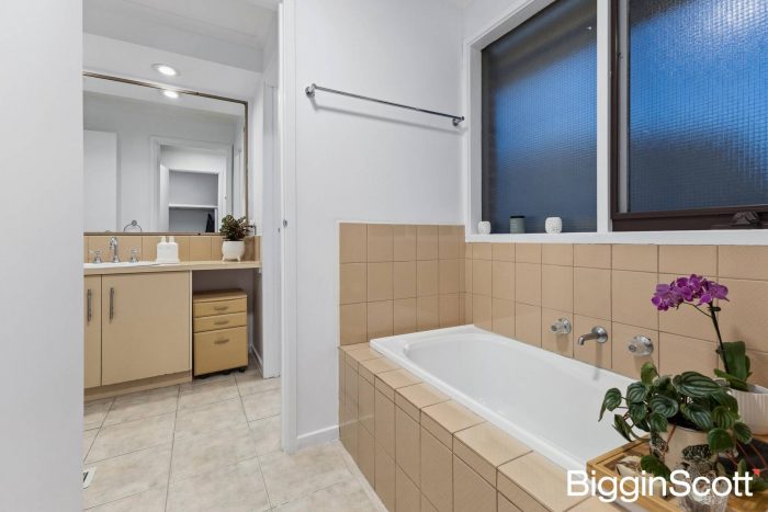 119 Mansfield St, Berwick VIC 3806, Australia
