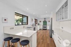 140 Tomaree Rd, Shoal Bay NSW 2315, Australia