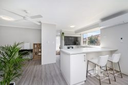 83 Travers Dr, Australind WA 6233, Australia