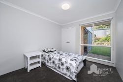 83 Travers Dr, Australind WA 6233, Australia