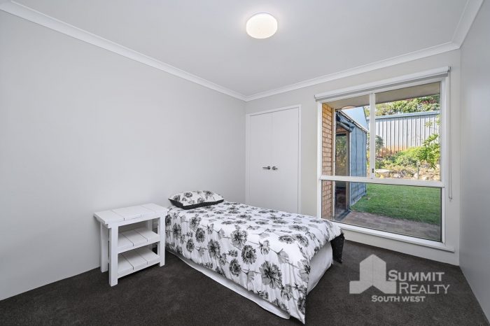 83 Travers Dr, Australind WA 6233, Australia