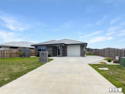 9 Annabel Dr, St Helens TAS 7216, Australia