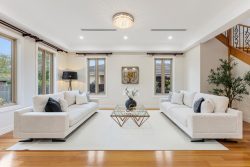 3 Vigil Ave, Glen Waverley VIC 3150, Australia