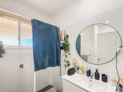 12 White Ct, Baynton WA 6714, Australia