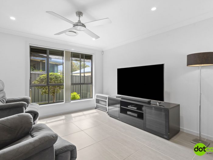 128 Winbin Cres, Gwandalan NSW 2259, Australia