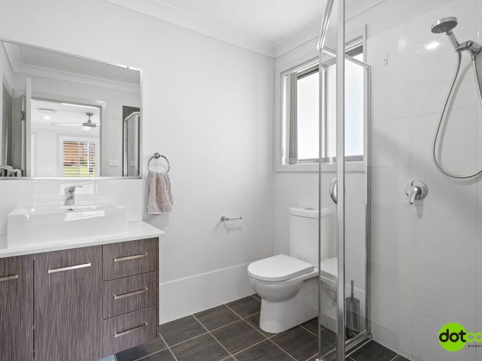 128 Winbin Cres, Gwandalan NSW 2259, Australia