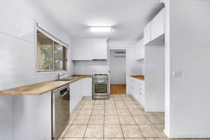 22A Hellmund St, Queanbeyan West NSW 2620, Australia